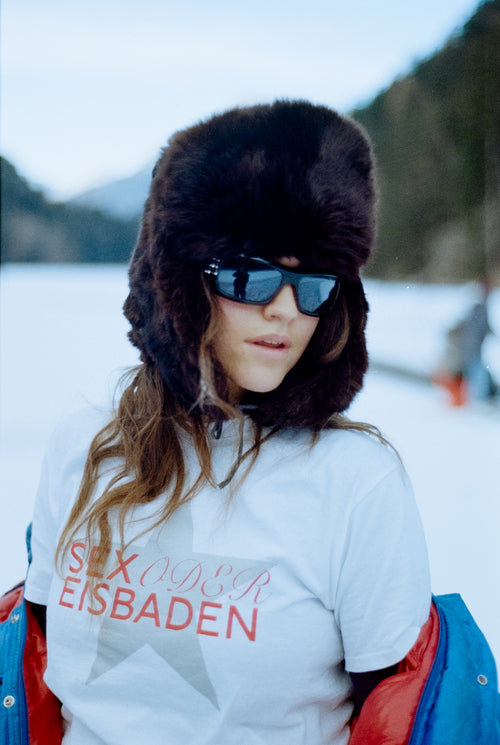 SEX oder EISBADEN __ T-SHIRT